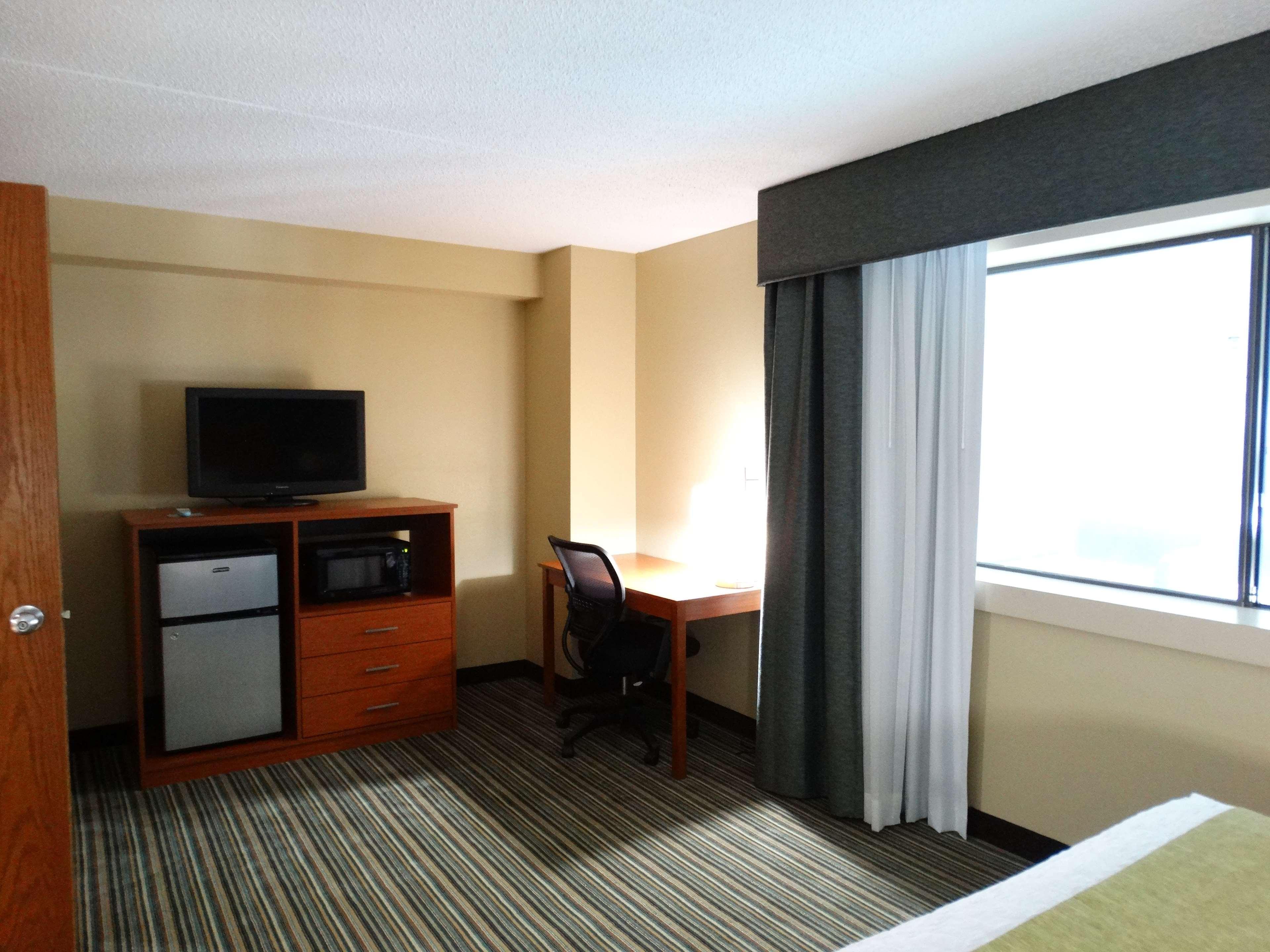 Best Western Warren Hotel מראה חיצוני תמונה