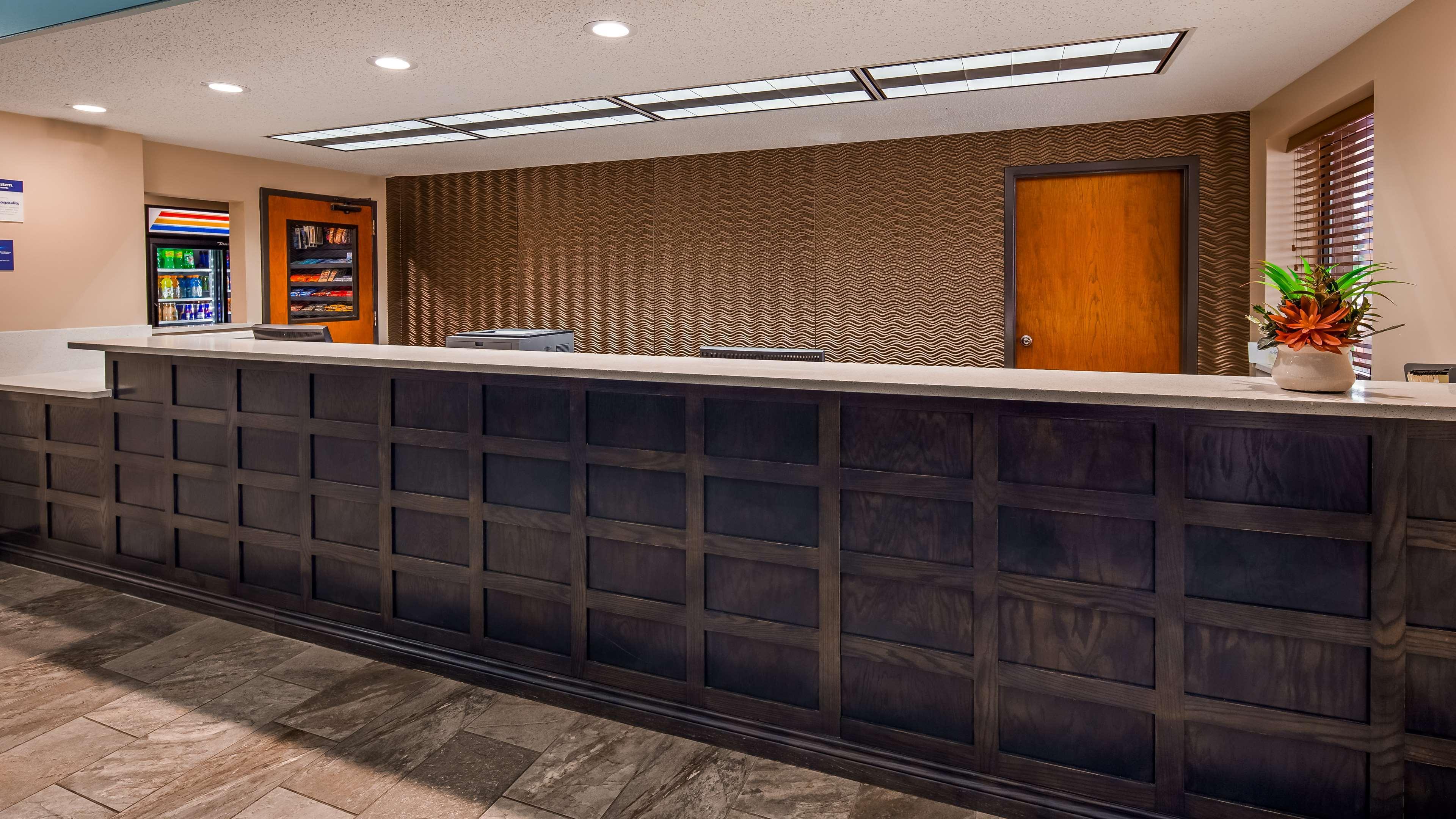 Best Western Warren Hotel מראה חיצוני תמונה