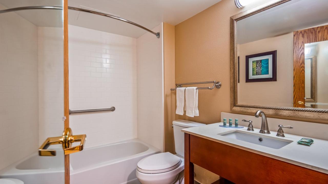 Best Western Warren Hotel מראה חיצוני תמונה
